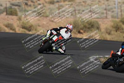 media/Apr-19-2025-AHRMA (Sat) [[3d98ca3309]]/Race/Group 8/Turn 4/